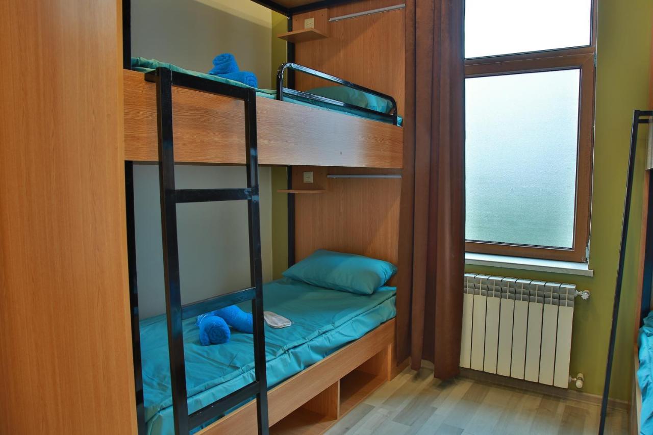 Central Hostel Шеки Экстерьер фото