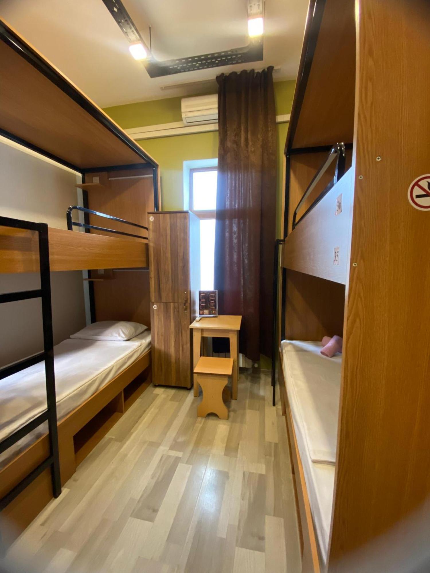 Central Hostel Шеки Экстерьер фото