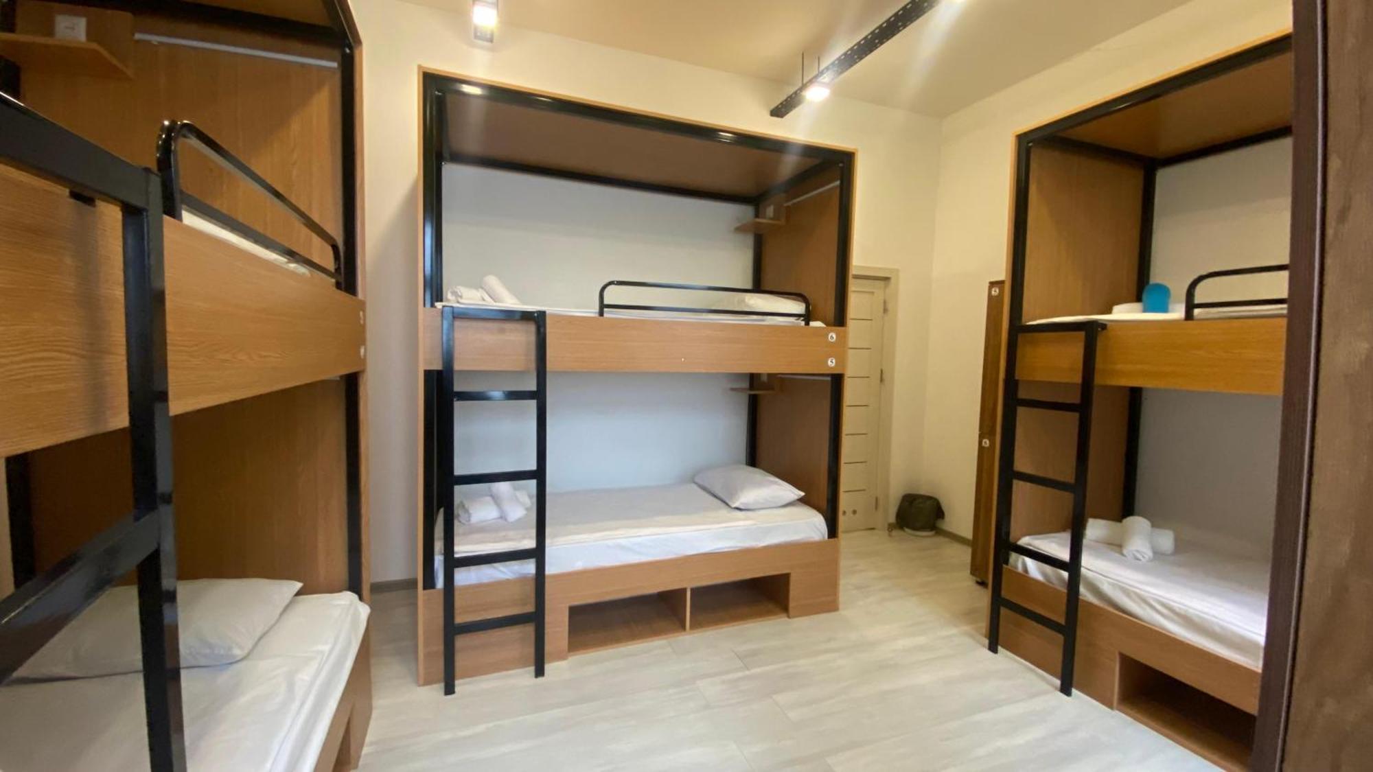 Central Hostel Шеки Экстерьер фото